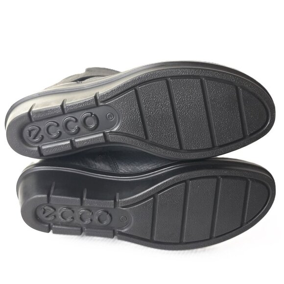 Ecco Skyler Hydromax Leather Black Moto Wedge Ankle Boot 40EU/9US - Picture 9 of 12